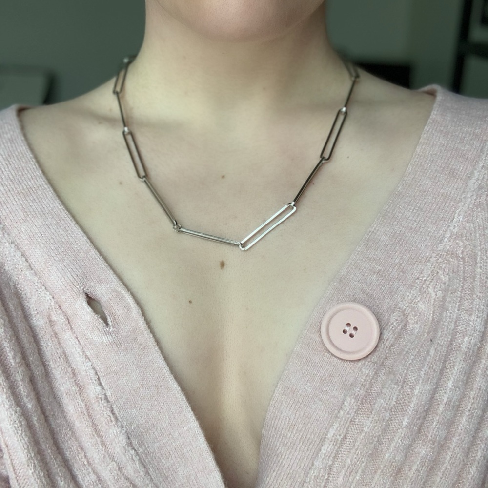 Elizabeth and James link necklace